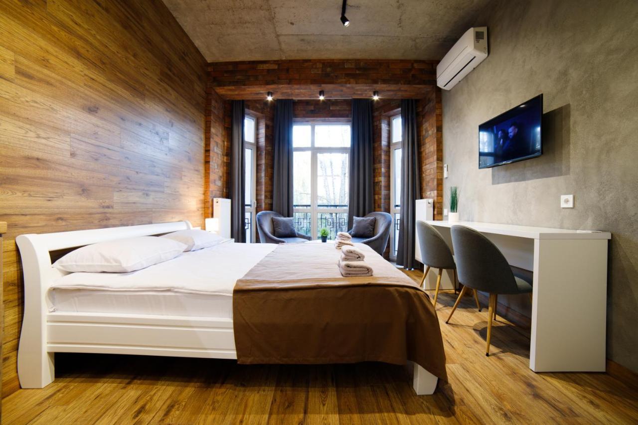 Lux Apartments リヴィウ エクステリア 写真