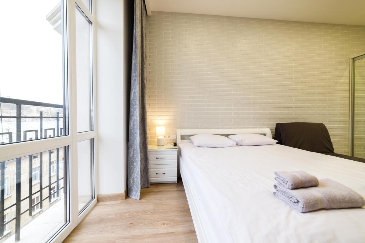 Lux Apartments リヴィウ エクステリア 写真
