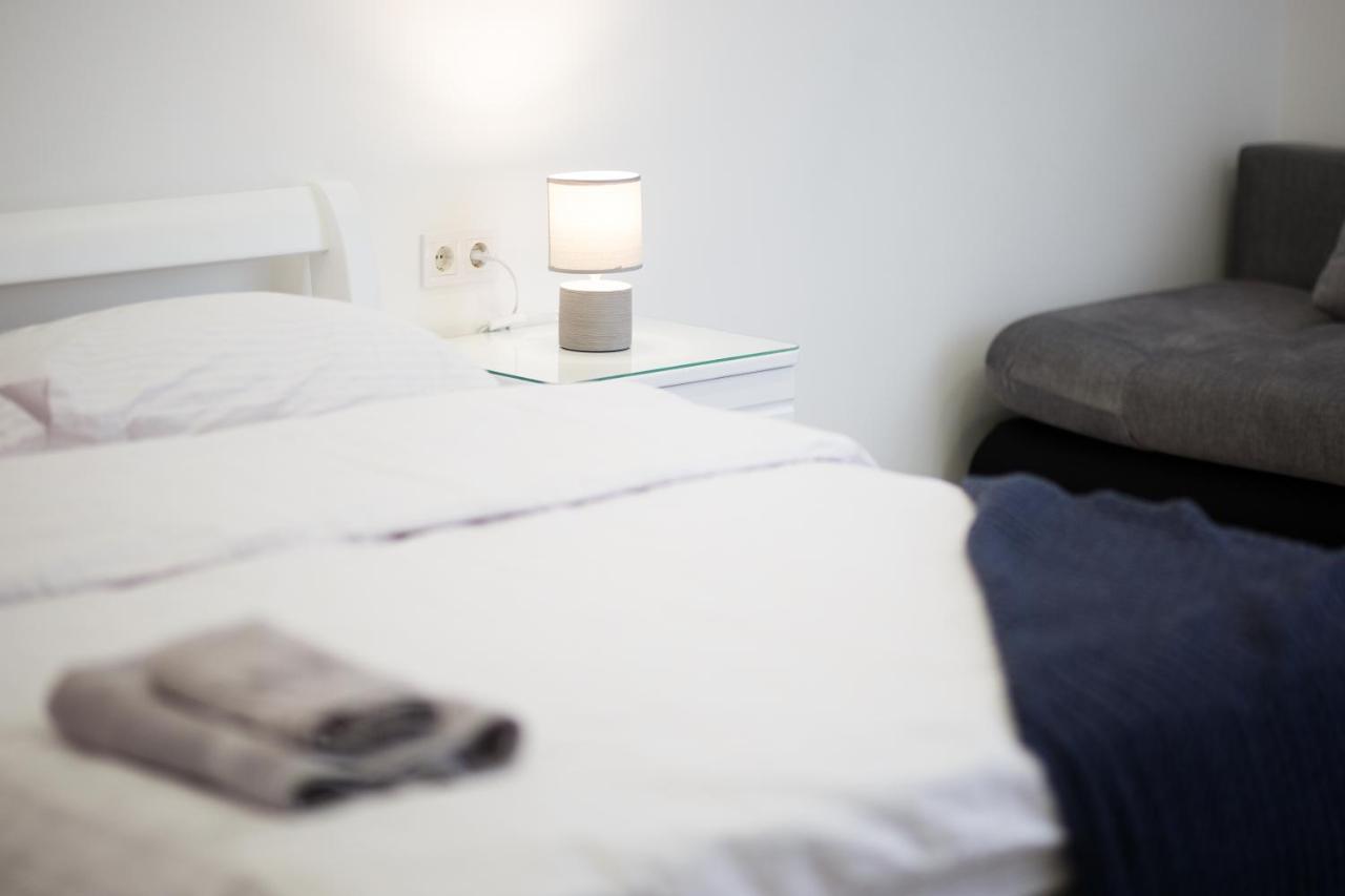 Lux Apartments リヴィウ エクステリア 写真